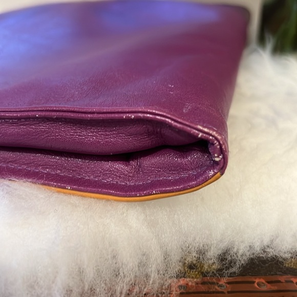 Vintage DVF Crossbody Bag - Picture 6 of 9